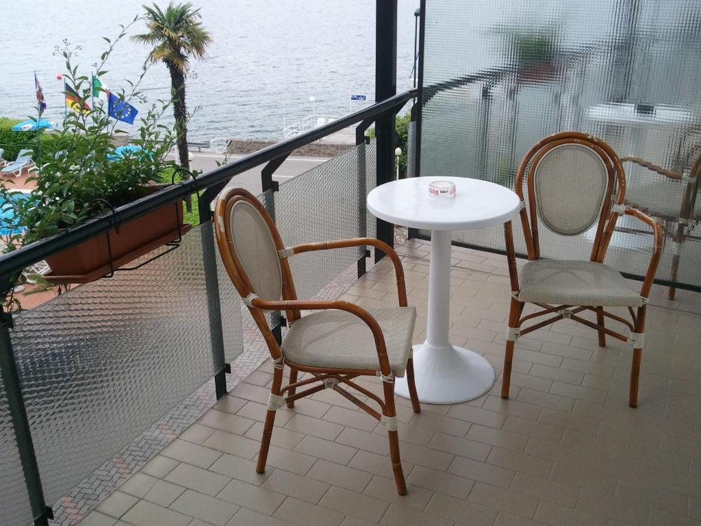 Hotel Caribe - Garda Lake Collection ブレンゾーネ 部屋 写真