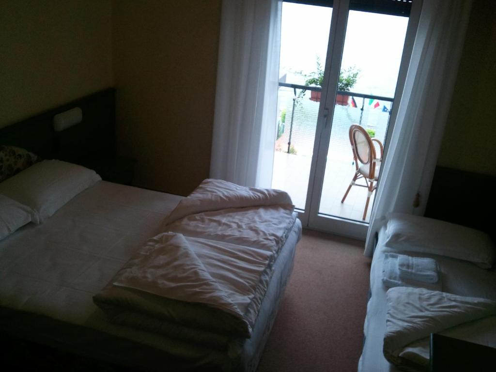 Hotel Caribe - Garda Lake Collection ブレンゾーネ 部屋 写真