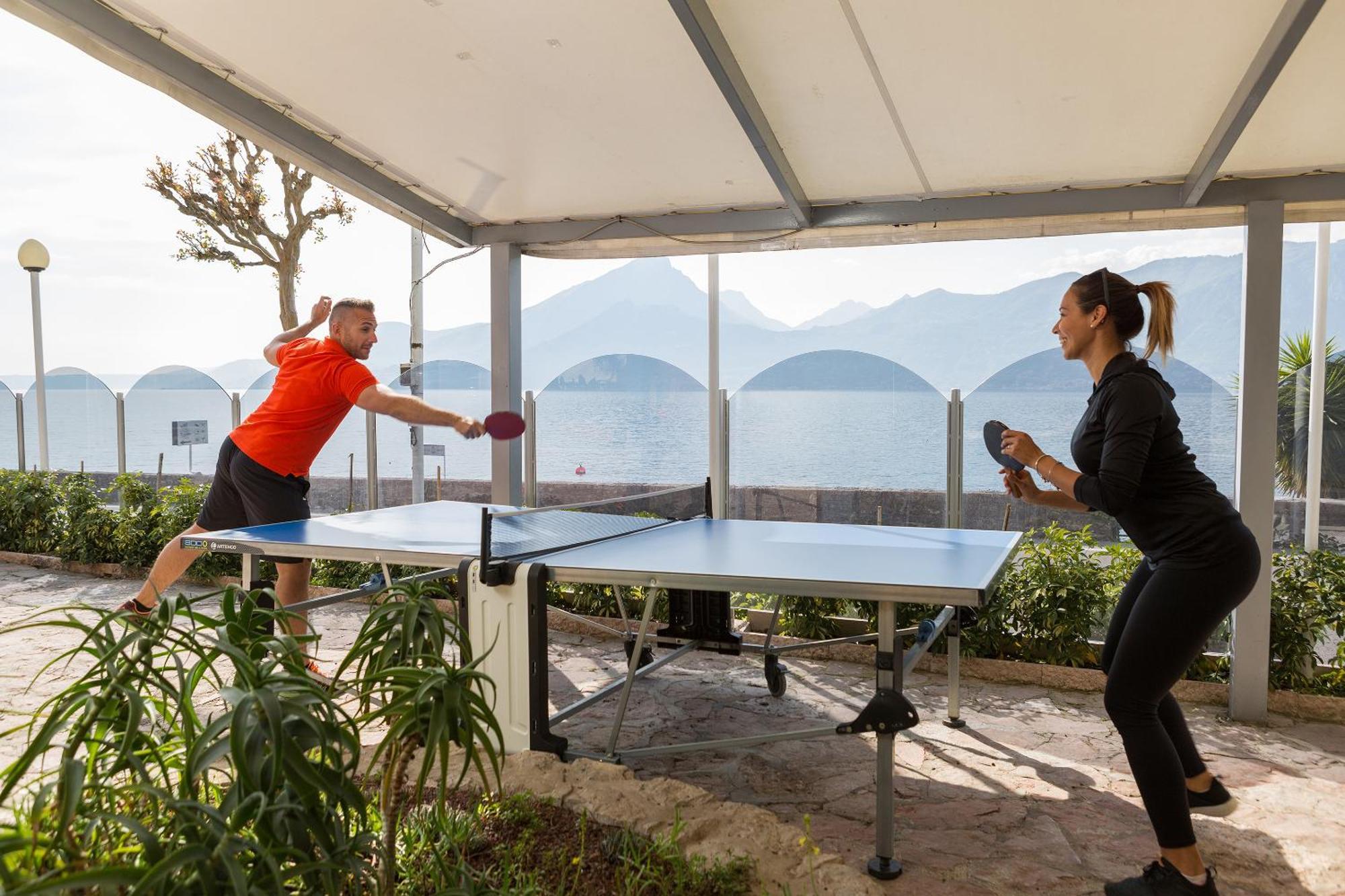 Hotel Caribe - Garda Lake Collection ブレンゾーネ エクステリア 写真