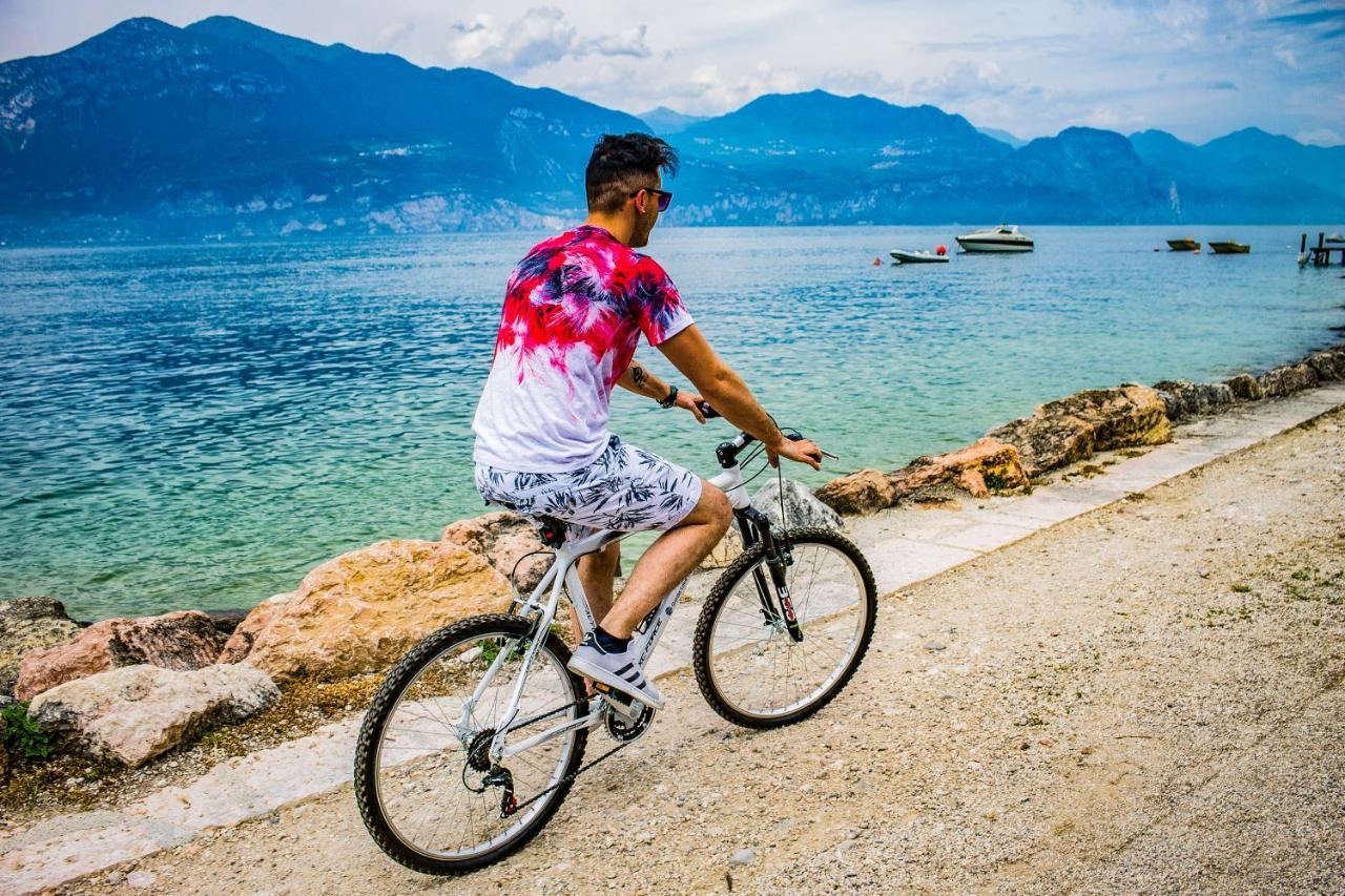 Hotel Caribe - Garda Lake Collection ブレンゾーネ エクステリア 写真